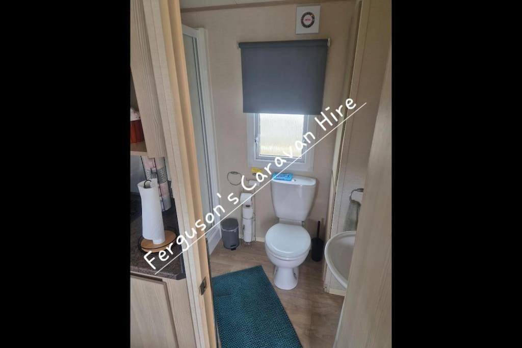 Whitehouse Leisure Park Hotel Kinmel Bay Buitenkant foto