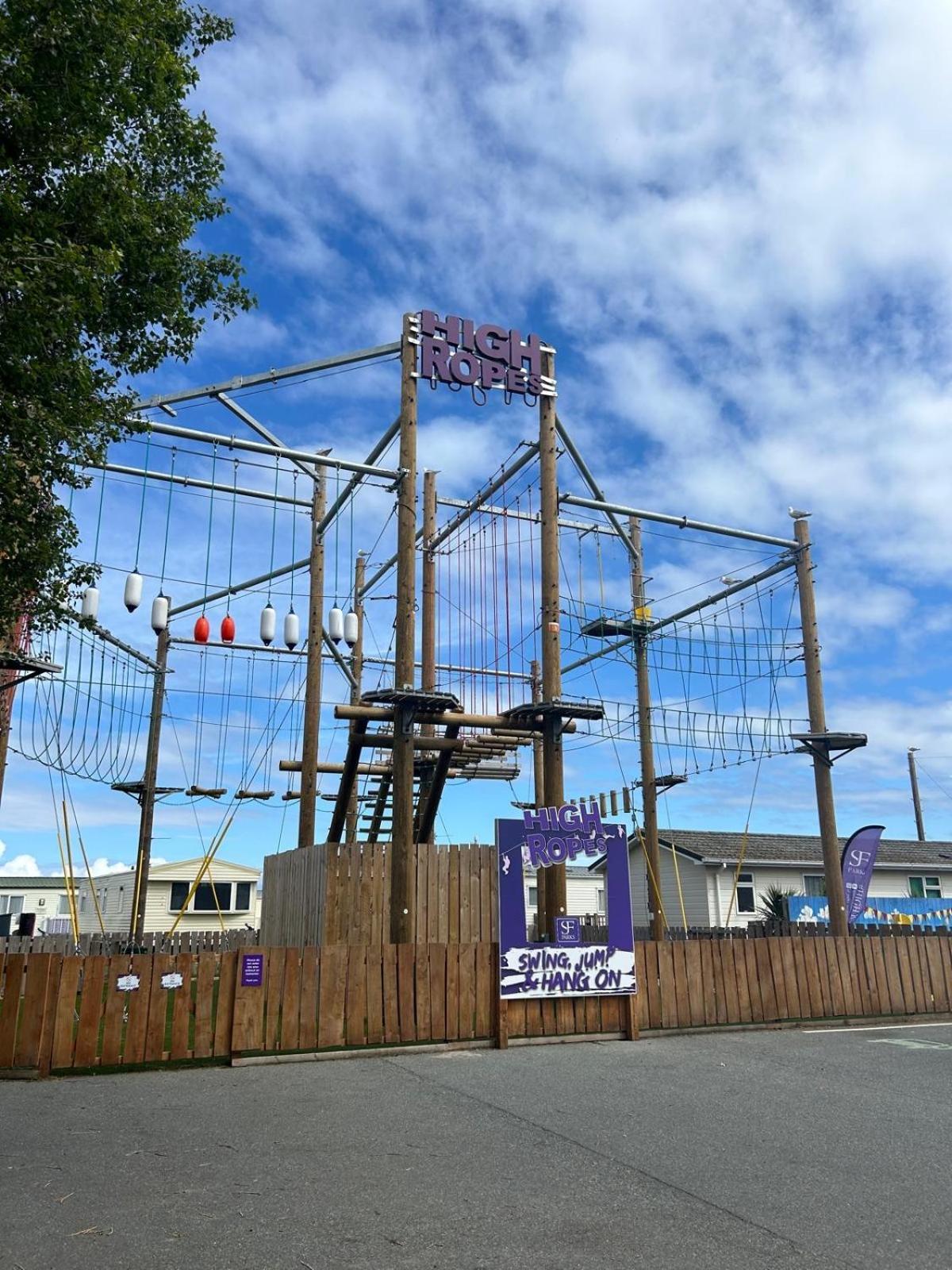 Whitehouse Leisure Park Hotel Kinmel Bay Buitenkant foto